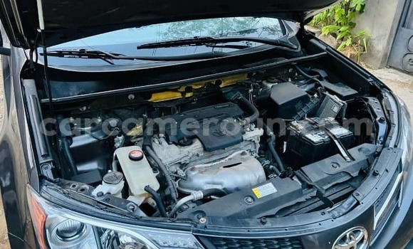 Acheter Occasion Voiture Toyota RAV4 Autre à Douala, Littoral Cameroon Acheter Occasion Voiture Toyota RAV4 Autre à Douala, Littoral Cameroon