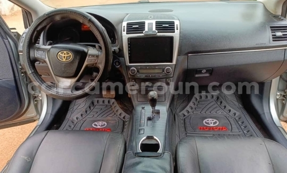 Acheter Occasion Voiture Toyota Avensis Gris à Yaoundé, Central Cameroon Acheter Occasion Voiture Toyota Avensis Gris à Yaoundé, Central Cameroon