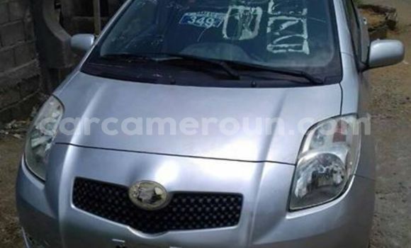 Acheter Occasion Voiture Toyota Yaris Gris à Yaoundé, Central Cameroon Acheter Occasion Voiture Toyota Yaris Gris à Yaoundé, Central Cameroon