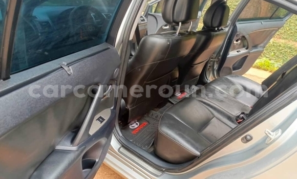 Acheter Occasion Voiture Toyota Avensis Gris à Yaoundé, Central Cameroon Acheter Occasion Voiture Toyota Avensis Gris à Yaoundé, Central Cameroon