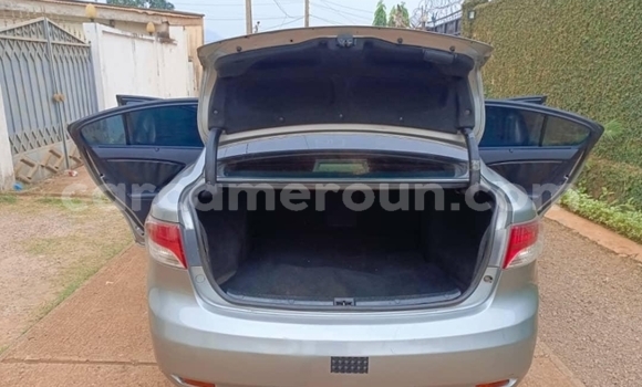 Acheter Occasion Voiture Toyota Avensis Gris à Yaoundé, Central Cameroon Acheter Occasion Voiture Toyota Avensis Gris à Yaoundé, Central Cameroon