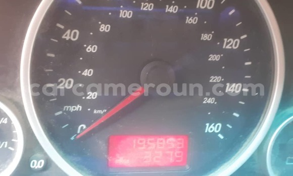 Sayi Na hannu Volkswagen Touareg Azurfa Mota in Douala a Ƙasar Kamaru Sayi Na hannu Volkswagen Touareg Azurfa Mota in Douala a Ƙasar Kamaru