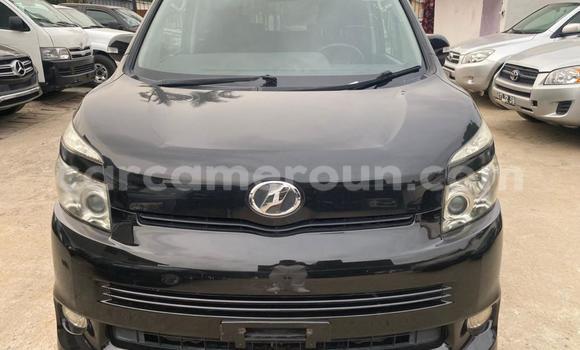 Acheter Import Voiture Toyota Voxy Noir à Douala, Littoral Cameroon Acheter Import Voiture Toyota Voxy Noir à Douala, Littoral Cameroon