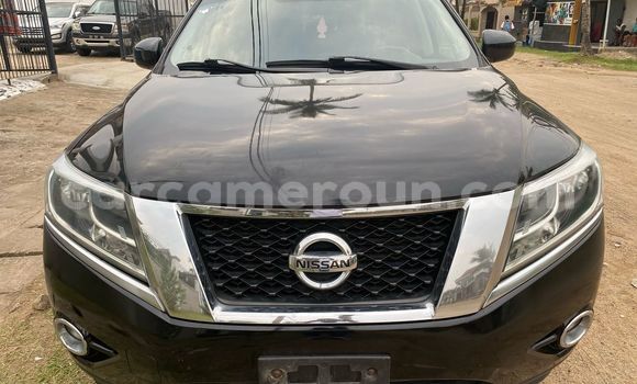 Sayi Imported Nissan Pathfinder Black Mota in Douala a Ƙasar Kamaru Sayi Imported Nissan Pathfinder Black Mota in Douala a Ƙasar Kamaru