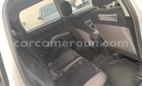 Acheter Import Voiture Mitsubishi Outlander Blanc à Douala, Littoral Cameroon Acheter Import Voiture Mitsubishi Outlander Blanc à Douala, Littoral Cameroon