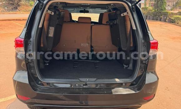 Acheter Import Voiture Toyota Fortuner Noir à Douala, Littoral Cameroon Acheter Import Voiture Toyota Fortuner Noir à Douala, Littoral Cameroon