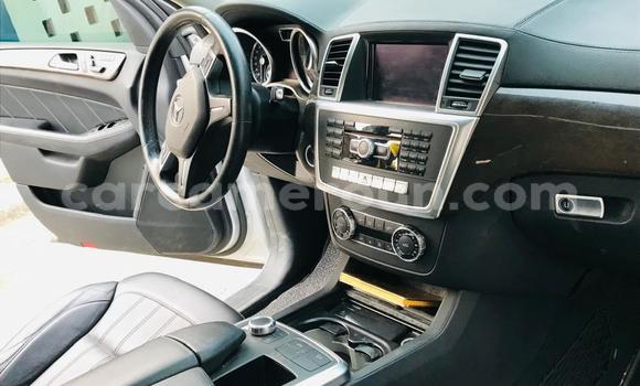Acheter Occasion Voiture Mercedes‒Benz GL–Class Blanc à Douala, Littoral Cameroon Acheter Occasion Voiture Mercedes‒Benz GL–Class Blanc à Douala, Littoral Cameroon