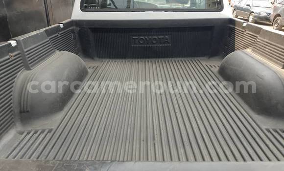 Buy Used Toyota Pickup White Car in Yaounde in Central Cameroon Buy Used Toyota Pickup White Car in Yaounde in Central Cameroon