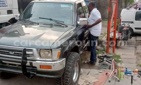 Acheter Occasion Voiture Toyota Pickup Autre à Yaoundé, Central Cameroon Acheter Occasion Voiture Toyota Pickup Autre à Yaoundé, Central Cameroon