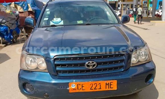 Acheter Occasion Voiture Toyota Highlander Bleu à Yaoundé, Central Cameroon Acheter Occasion Voiture Toyota Highlander Bleu à Yaoundé, Central Cameroon