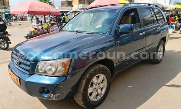 Acheter Occasion Voiture Toyota Highlander Bleu à Yaoundé, Central Cameroon Acheter Occasion Voiture Toyota Highlander Bleu à Yaoundé, Central Cameroon