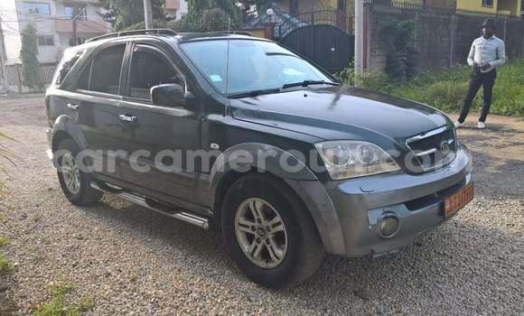 Acheter Occasion Voiture Kia Sorento Noir à Yaoundé, Central Cameroon Acheter Occasion Voiture Kia Sorento Noir à Yaoundé, Central Cameroon