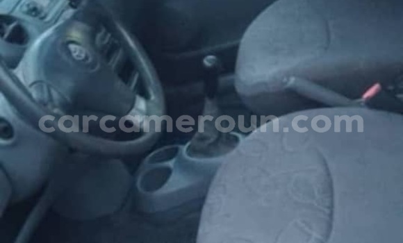 Sayi Na hannu Toyota Yaris Azurfa Mota in Douala a Ƙasar Kamaru Sayi Na hannu Toyota Yaris Azurfa Mota in Douala a Ƙasar Kamaru