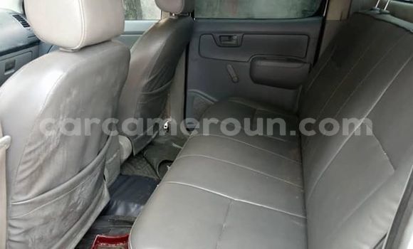 Acheter Occasion Voiture Toyota Hilux Blanc à Yaoundé, Central Cameroon Acheter Occasion Voiture Toyota Hilux Blanc à Yaoundé, Central Cameroon