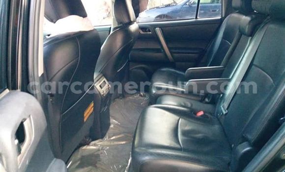 Acheter Occasion Voiture Toyota Highlander Noir à Yaoundé, Central Cameroon Acheter Occasion Voiture Toyota Highlander Noir à Yaoundé, Central Cameroon