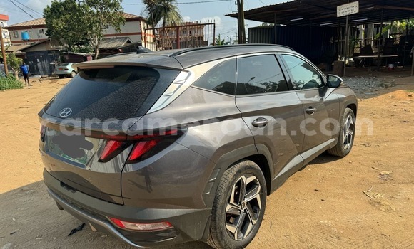 Acheter Occasion Voiture Hyundai Tucson Noir à Douala, Littoral Cameroon Acheter Occasion Voiture Hyundai Tucson Noir à Douala, Littoral Cameroon