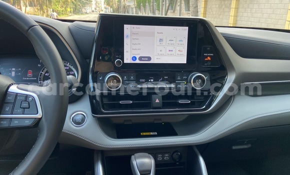 Acheter Import Voiture Toyota Highlander Noir à Douala, Littoral Cameroon Acheter Import Voiture Toyota Highlander Noir à Douala, Littoral Cameroon