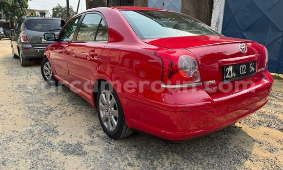 Sayi Na hannu Toyota Avensis Red Mota in Douala a Ƙasar Kamaru Sayi Na hannu Toyota Avensis Red Mota in Douala a Ƙasar Kamaru