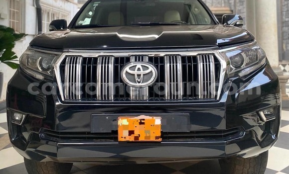 Sayi Na hannu Toyota Land Cruiser Prado Black Mota in Douala a Ƙasar Kamaru Sayi Na hannu Toyota Land Cruiser Prado Black Mota in Douala a Ƙasar Kamaru