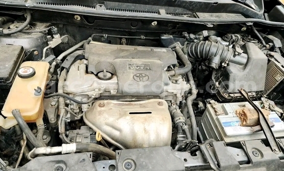 Buy Used Toyota RAV4 Silver Car in Douala in Littoral Cameroon Buy Used Toyota RAV4 Silver Car in Douala in Littoral Cameroon