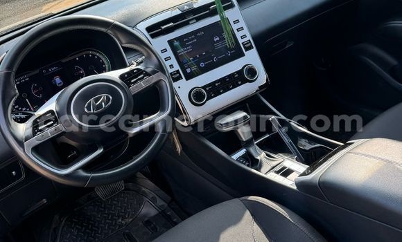 Sayi Na hannu Hyundai Tucson Azurfa Mota in Douala a Ƙasar Kamaru Sayi Na hannu Hyundai Tucson Azurfa Mota in Douala a Ƙasar Kamaru