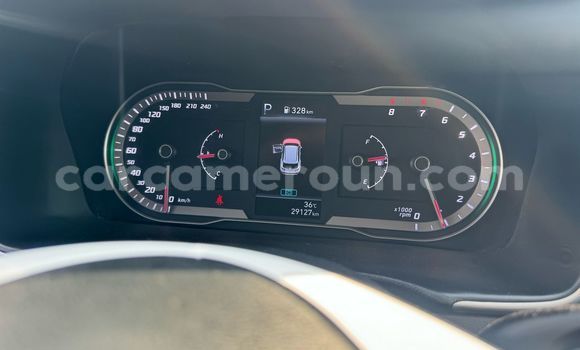 Sayi Na hannu Hyundai Tucson Azurfa Mota in Douala a Ƙasar Kamaru Sayi Na hannu Hyundai Tucson Azurfa Mota in Douala a Ƙasar Kamaru