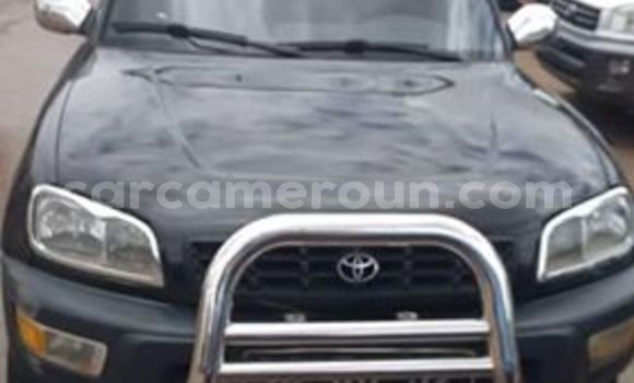 Acheter Occasion Voiture Toyota RAV4 Noir à Yaoundé, Central Cameroon Acheter Occasion Voiture Toyota RAV4 Noir à Yaoundé, Central Cameroon