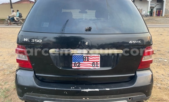 Acheter Occasion Voiture Mercedes‒Benz ML–Class Noir à Douala, Littoral Cameroon Acheter Occasion Voiture Mercedes‒Benz ML–Class Noir à Douala, Littoral Cameroon