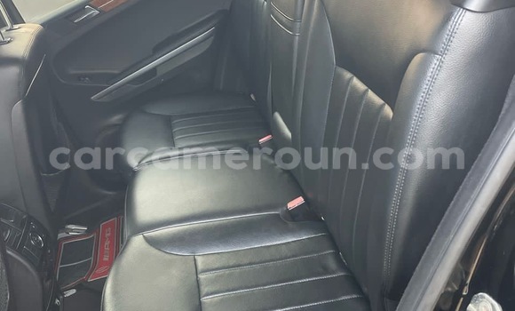 Acheter Occasion Voiture Mercedes‒Benz ML–Class Noir à Douala, Littoral Cameroon Acheter Occasion Voiture Mercedes‒Benz ML–Class Noir à Douala, Littoral Cameroon