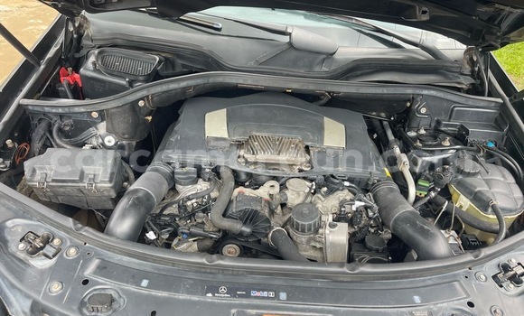 Acheter Occasion Voiture Mercedes‒Benz ML–Class Noir à Douala, Littoral Cameroon Acheter Occasion Voiture Mercedes‒Benz ML–Class Noir à Douala, Littoral Cameroon