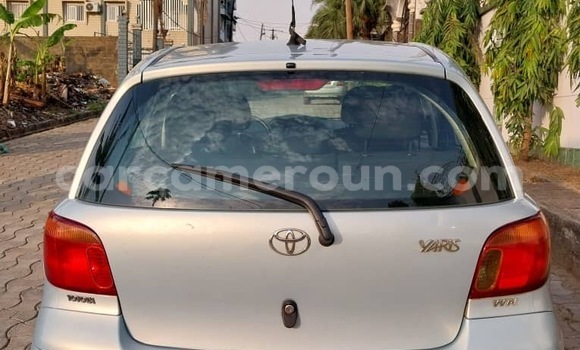Acheter Occasion Voiture Toyota Yaris Bleu à Douala, Littoral Cameroon Acheter Occasion Voiture Toyota Yaris Bleu à Douala, Littoral Cameroon