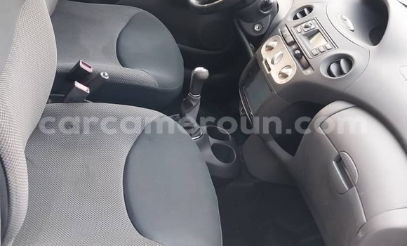 Acheter Occasion Voiture Toyota Yaris Bleu à Douala, Littoral Cameroon Acheter Occasion Voiture Toyota Yaris Bleu à Douala, Littoral Cameroon