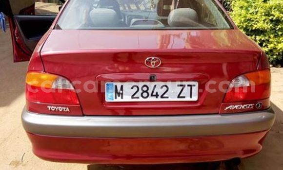 Acheter Occasion Voiture Toyota Avensis Rouge à Yaoundé, Central Cameroon Acheter Occasion Voiture Toyota Avensis Rouge à Yaoundé, Central Cameroon