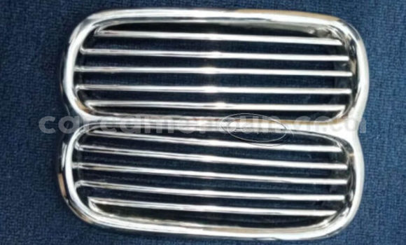 Acheter Center grille for BMW E9 à Akonolinga, Central Cameroon Acheter Center grille for BMW E9 à Akonolinga, Central Cameroon