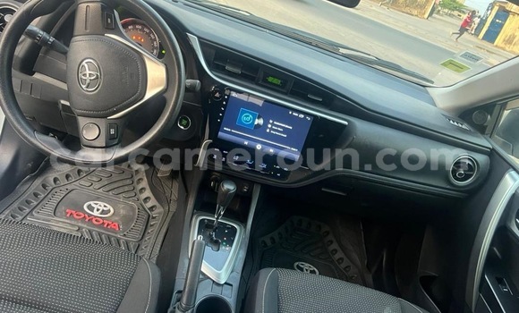 Acheter Occasion Voiture Toyota Auris Blanc à Douala, Littoral Cameroon Acheter Occasion Voiture Toyota Auris Blanc à Douala, Littoral Cameroon