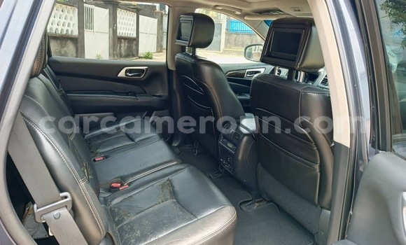 Buy Used Nissan Pathfinder Blue Car in Douala in Littoral Cameroon Buy Used Nissan Pathfinder Blue Car in Douala in Littoral Cameroon
