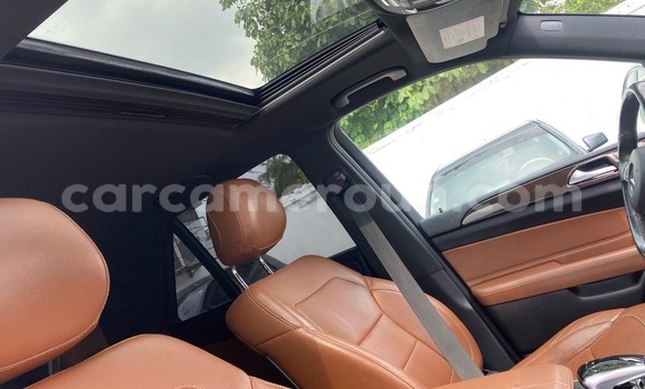 Acheter Import Voiture Mercedes‒Benz GLE Blanc à Douala, Littoral Cameroon Acheter Import Voiture Mercedes‒Benz GLE Blanc à Douala, Littoral Cameroon