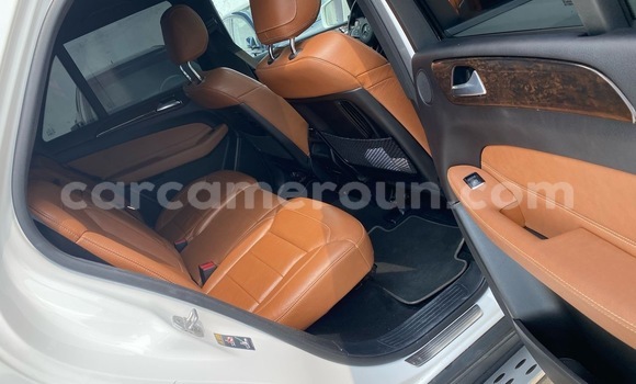 Acheter Import Voiture Mercedes‒Benz GLE Blanc à Douala, Littoral Cameroon Acheter Import Voiture Mercedes‒Benz GLE Blanc à Douala, Littoral Cameroon