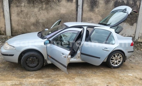 Acheter Occasion Voiture Renault Laguna Gris à Douala, Littoral Cameroon Acheter Occasion Voiture Renault Laguna Gris à Douala, Littoral Cameroon