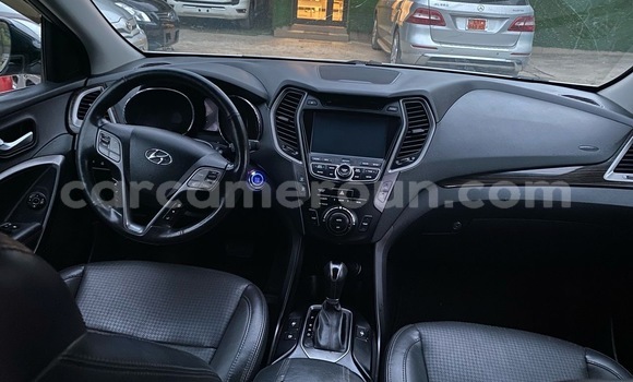 Acheter Import Voiture Hyundai Santa Fe Gris à Douala, Littoral Cameroon Acheter Import Voiture Hyundai Santa Fe Gris à Douala, Littoral Cameroon