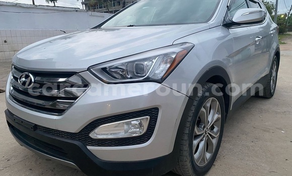 Acheter Import Voiture Hyundai Santa Fe Gris à Douala, Littoral Cameroon Acheter Import Voiture Hyundai Santa Fe Gris à Douala, Littoral Cameroon