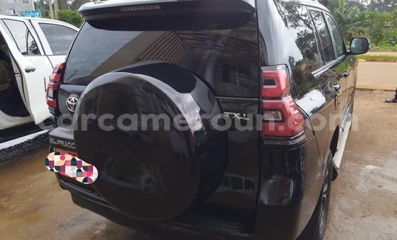 Acheter Occasion Voiture Toyota Land Cruiser Prado Noir à Douala, Littoral Cameroon Acheter Occasion Voiture Toyota Land Cruiser Prado Noir à Douala, Littoral Cameroon