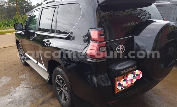 Acheter Occasion Voiture Toyota Land Cruiser Prado Noir à Douala, Littoral Cameroon Acheter Occasion Voiture Toyota Land Cruiser Prado Noir à Douala, Littoral Cameroon