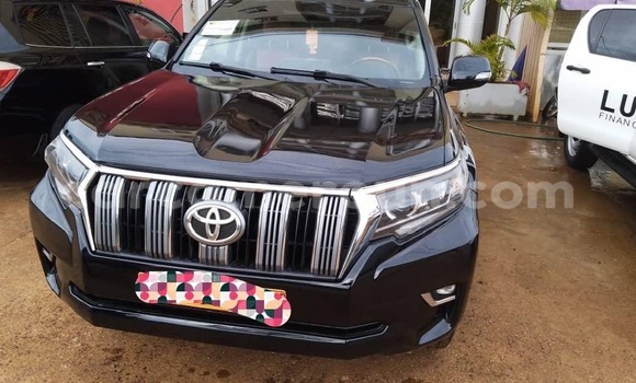 Acheter Occasion Voiture Toyota Land Cruiser Prado Noir à Douala, Littoral Cameroon Acheter Occasion Voiture Toyota Land Cruiser Prado Noir à Douala, Littoral Cameroon