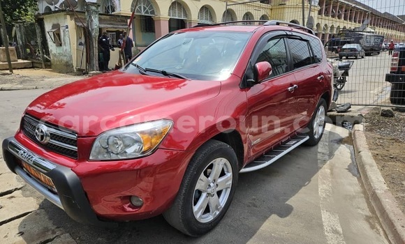 Acheter Occasion Voiture Toyota RAV4 Rouge à Douala, Littoral Cameroon Acheter Occasion Voiture Toyota RAV4 Rouge à Douala, Littoral Cameroon