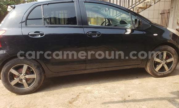 Acheter Occasion Voiture Toyota Yaris Noir à Douala, Littoral Cameroon Acheter Occasion Voiture Toyota Yaris Noir à Douala, Littoral Cameroon