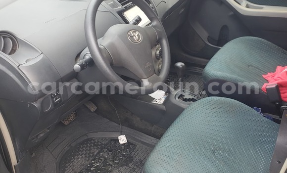 Acheter Occasion Voiture Toyota Yaris Noir à Douala, Littoral Cameroon Acheter Occasion Voiture Toyota Yaris Noir à Douala, Littoral Cameroon