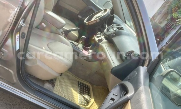 Acheter Occasion Voiture Toyota RAV4 Autre à Douala, Littoral Cameroon Acheter Occasion Voiture Toyota RAV4 Autre à Douala, Littoral Cameroon