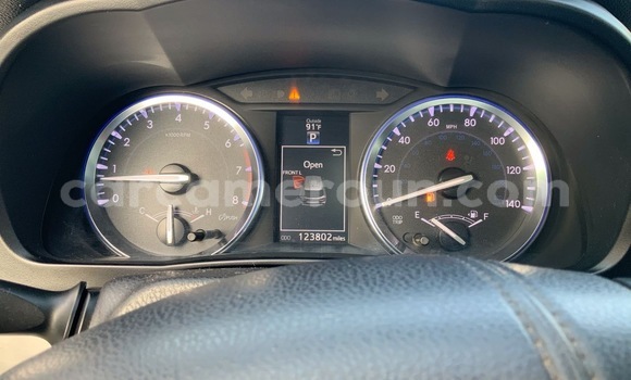 Buy Import Toyota Highlander Silver Car in Douala in Littoral Cameroon Buy Import Toyota Highlander Silver Car in Douala in Littoral Cameroon