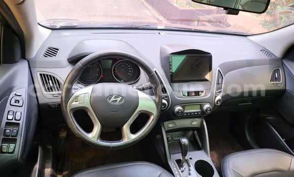 Acheter Neuf Voiture Hyundai Tucson Noir à Yaoundé, Central Cameroon Acheter Neuf Voiture Hyundai Tucson Noir à Yaoundé, Central Cameroon